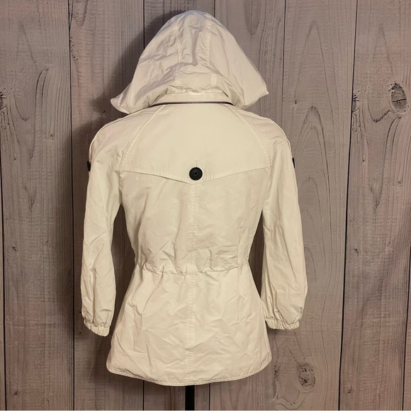 ✅2X Host Pick✅ BCBGMaxAzria Hooded Coat, Small - Picture 3 of 15